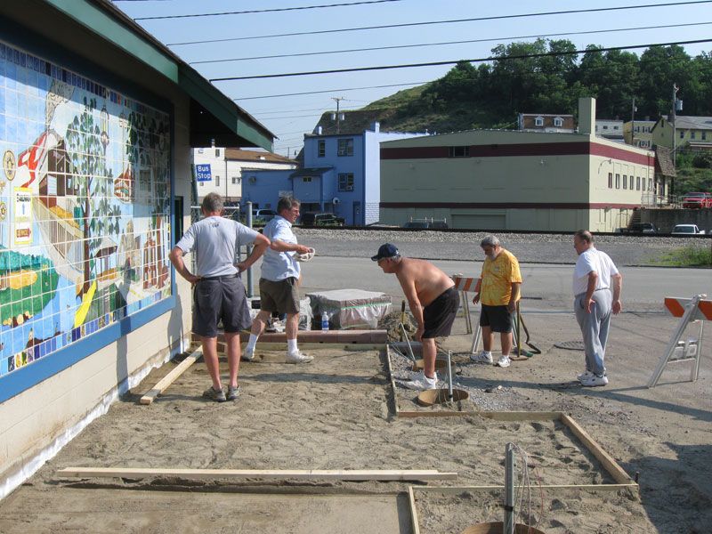 Creation of Mural Garden